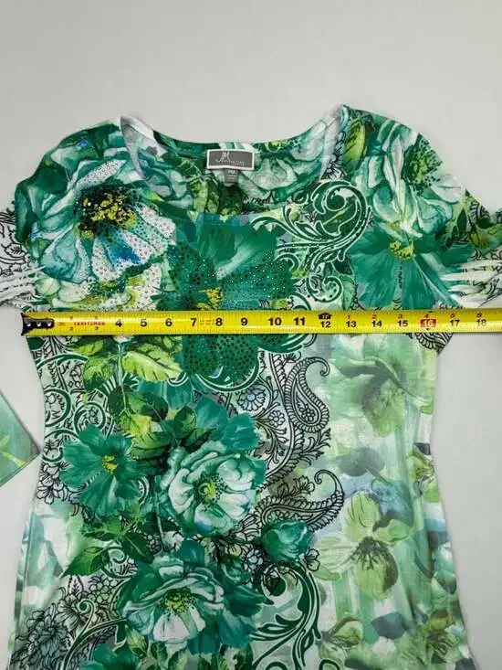 JM Collection Petite Green Floral Rhinestone Embellished 3/4 Sleeve Top - Picture 7 of 10